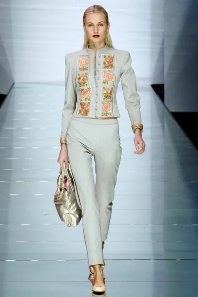 Look 26